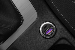 Autonabíječka FIXED s USB-C a USB-A výstupem v miniaturním provedení, podpora PD a QC 3.0, 30W, černá