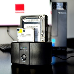 AXAGON ADSA-ST dual HDD CLONE dock, černý