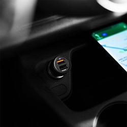 AXAGON PWC-QC5 QC3.0 + 2.4A car charger