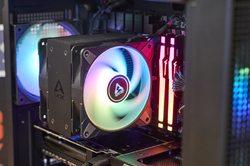BARBONE GAME RTX5070 by GreenT