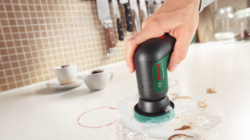 Bosch UniversalBrush Akumulátorový čisticí kartáč