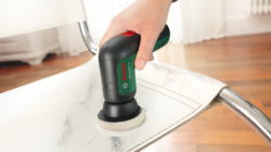 Bosch UniversalBrush Akumulátorový čisticí kartáč