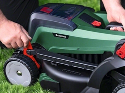 Bosch UniversalRotak 2x18V-37-550 (0.600.8B9.E01)
