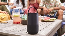 BOSE Portable Home Speaker, černý