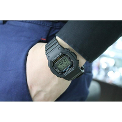Casio DW 5600E-1 Pánské digitální náramkové hodinky