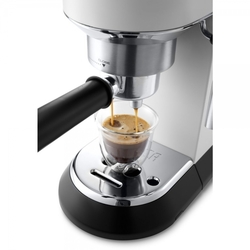 DeLonghi EC 685.W