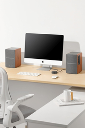 EDIFIER R1280T a WiiM Mini Smart Wi-Fi Audio Streamer