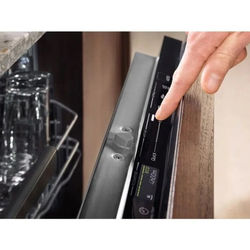 Electrolux EEM48320L