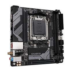 GIGABYTE B650I AX