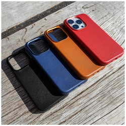 Kožený zadní kryt FIXED MagLeather s podporou MagSafe pro Apple iPhone 16e, červený