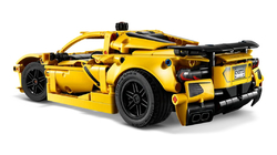 LEGO Technic Chevrolet Corvette Stingray 42205