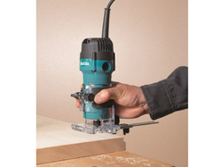 Makita 3711 Jednoruční frézka 6mm,530W
