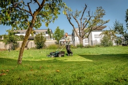 Metabo RM 36-18 LTX BL 46 (2x5,2Ah, ASC 145 Duo) Aku sekačka na trávu