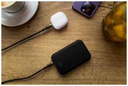 Powerbanka FIXED MagZen (2nd gen.) s bezdrátovým nabíjením a podporou MagSafe, 10 000 mAh, černá
