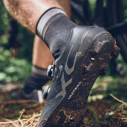 SHIMANO tretry MTB SH-XC702, černá, vel.43