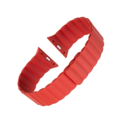 Silikonový řemínek FIXED Magnetic Strap s magnetickým zapínáním pro Apple Watch 38 mm/40 mm, červený