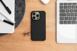 Swissten MagCarbon Pro Apple iPhone 15 Pro, černé
