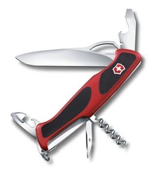 Victorinox Kapesní nůž RangerGrip 61 červený