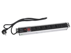 XtendLan 19'' rozvodný panel 5x 230V, 2x IEC, ČSN, vypínač, nadproudová ochrana, 1,8 m